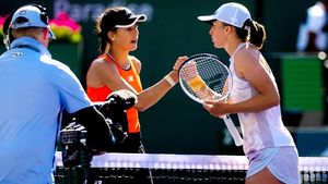 Britanicii vin cu o veste fantastică pentru Sorana Cîrstea! Capitolul la care românca a întrecut-o pe Iga Swiatek