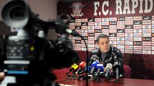 Cum a fost dat afară Marius Șumudică în primul mandat la Rapid. Declarația memorabilă dată de George Copos în 2011: „Întrerupem colaborarea și o facem și pentru el, deoarece stresul lui e foarte mare”. Care a fost ultimul „prim 11” aliniat de antrenor în Giulești: Dani Coman și Pancu, rezerve. SPECIAL