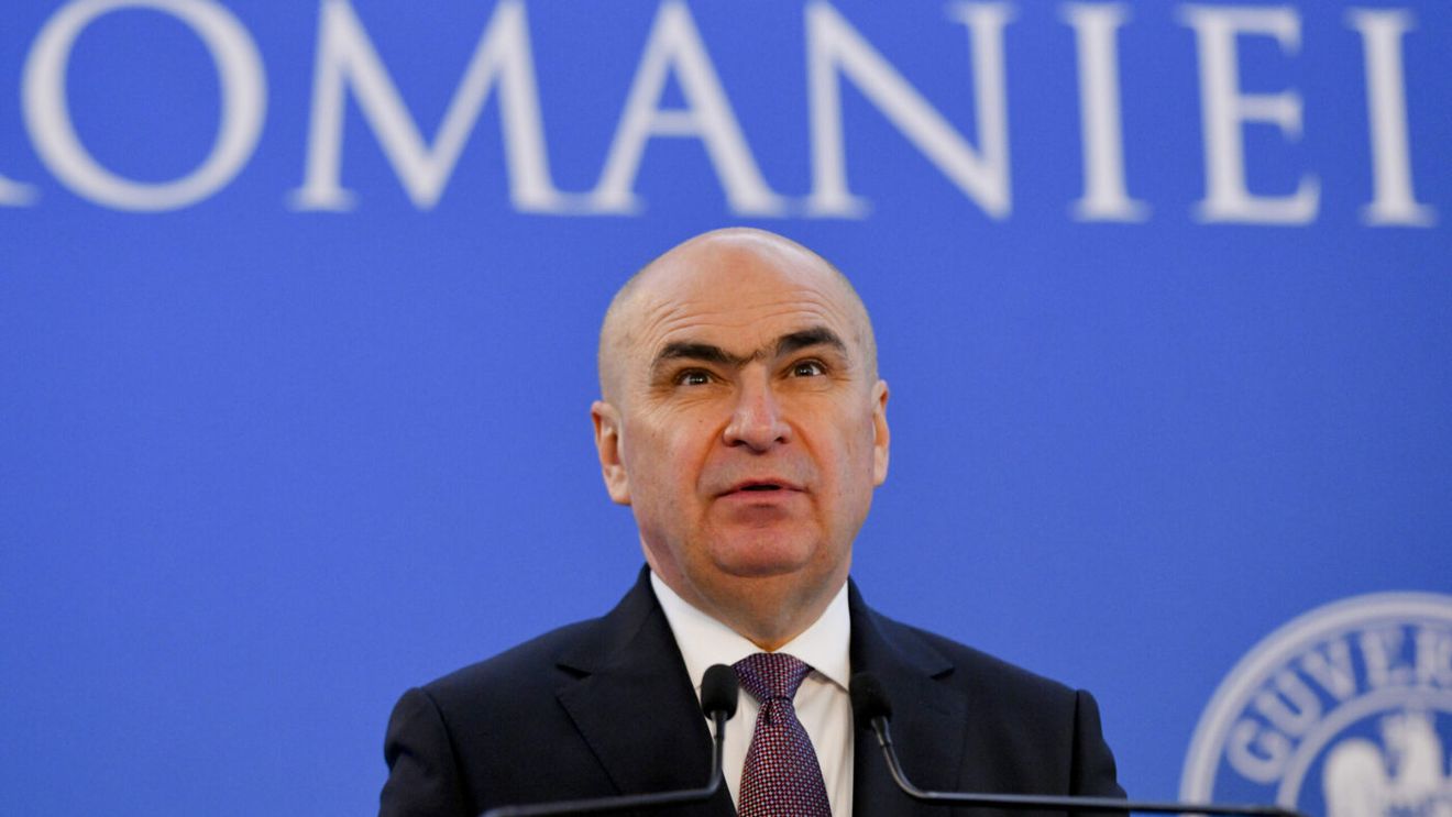 Veste fantastică! Guvernul dă iar drumul robinetului cu sute de milioane de euro pentru stadioanele și sălile polivalente din România