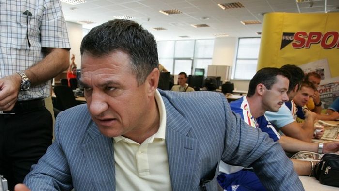 "Lăcă e Guardiola al Stelei"