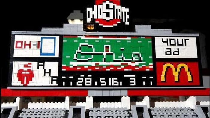 FOTO** O arenă de 5 stele a costat doar 75.000 $ și a fost gata în 2 ani :)