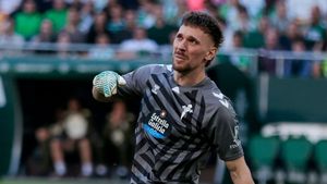 Ce dezastru! Ionuț Radu s-a accidentat şi poate rata barajul Turcia - România!