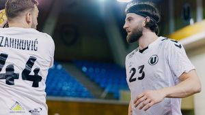 Povestea handbalistului ieșit golgheter în Liga Zimbrilor, legitimat la ultima clasată și retrogradat cu 225 de goluri într-un sezon! A contabilizat o treime din reușita celor de la Universitatea Cluj. „Media de 10 goluri pe meci mi-a fost stricată pe final”. SPECIAL