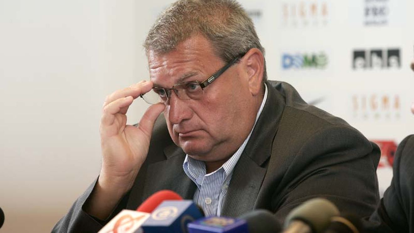 "Nu merg la meciul cu `U` Cluj, nu sunt masochist!"