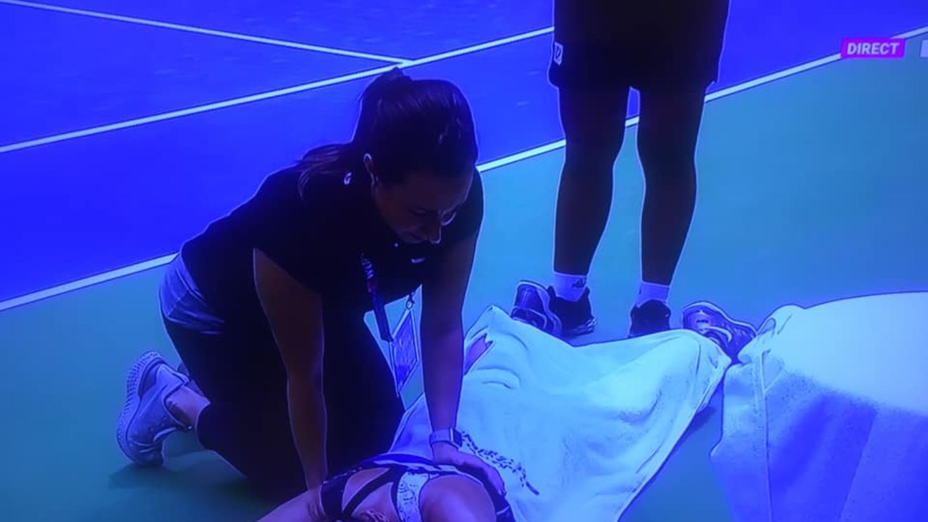 Simona Halep, prima reacție după ce a încheiat turneul de la Wuhan prin abandon! Ce s-a întâmplat | FOTO