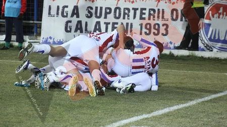 Trei puncte de la Milan!** Oțelul - Petrolul 1-0