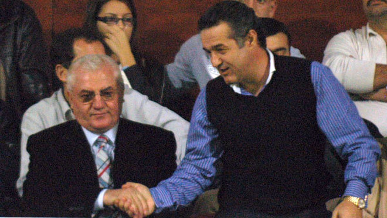 Tensiuni între Sandu și Dragomir? Șeful LPF i-a dat dreptate Bacăului în cazul "Baciu"!** Steaua, amenințată din nou: "Va ieși mare scandal dacă ia licența"