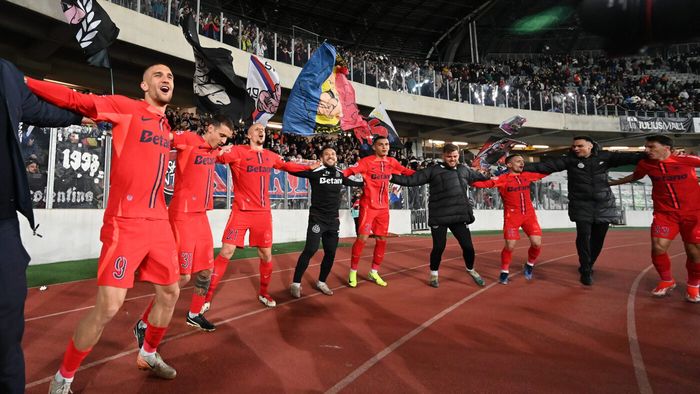 Fotbalistul cu 76 de meciuri la naționala României semnează cu FCSB pentru un sezon