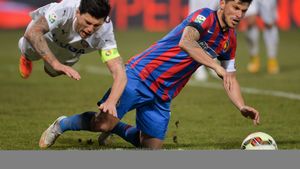 Săpunaru a declinat oferta Astrei: "M-a terorizat Dani Coman". Fundașul nu crede în proiectul lui Moraru la Rapid. Ce a spus despre patronul giuleștenilor 