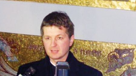 Biserica dezaprobă programarea meciurilor de Paște: "Nici în comunism nu se întâmpla așa ceva!"