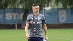Criză la Universitatea Craiova. Ce a fost nevoit să facă Mirel Rădoi la antrenamente | EXCLUSIV