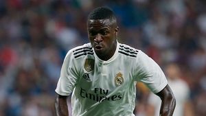 Zi plină pentru "perla" Realului. Vinicius Jr., gol genial și eliminare pentru echipa a doua a "galacticilor"
