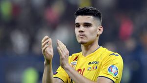 Cum se menține în formă Ianis Hagi. „Am o bicicletă și niște gantere!” COVID-19 îi dă bătăi de cap