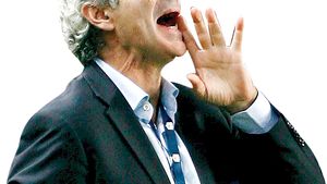 Domenech, mai ofensiv?