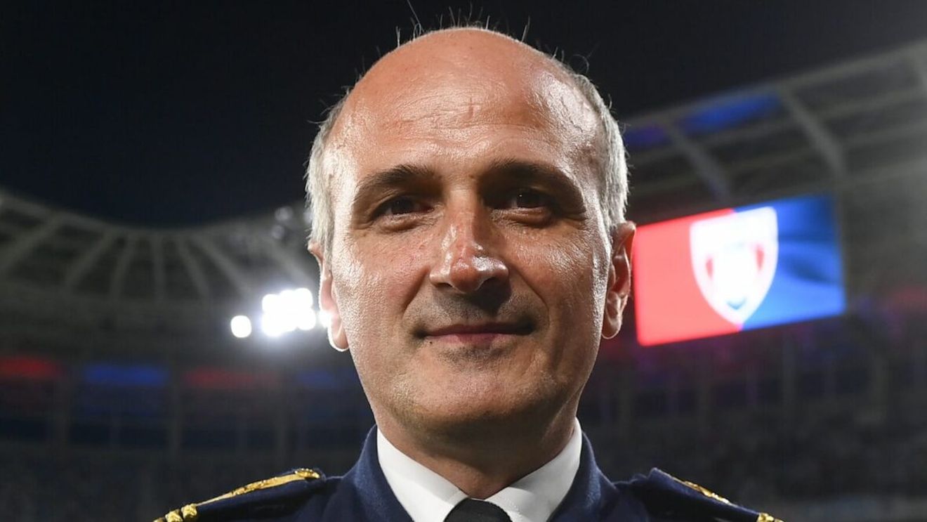 Salariul pe care Florin Talpan îl ia de la CSA Steaua! Cât câștigă, de fapt, juristul și de ce se plânge mereu de bani și de faptul că nu e avansat general: „Mi-au mai tăiat din ei!”
