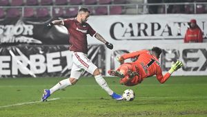 A venit la microfon și a ieșit show total după Rapid - Petrolul: „Am făcut cruce cu limba!”