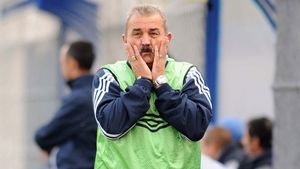 "Și eu degajez mai bine decât portarul meu". Ionuț Popa "e gata" pentru meciul cu Steaua: "Poate îi batem la table". Scorul astronomic cu care se așteaptă să piardă în fața vicecampioanei :)