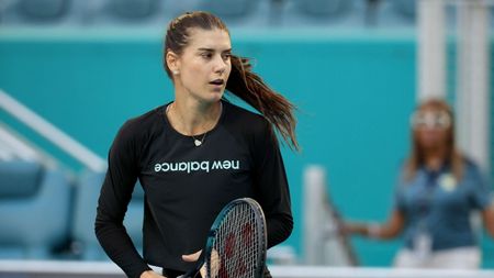 Ce avere impresionantă are Sorana Cîrstea numai din tenis. Iubita fiului magnatului Ion Țiriac are conturile pline