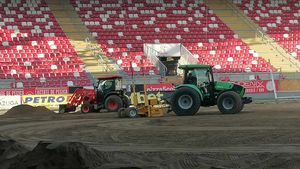 Care sunt șansele ca UTA să joace cu Farul și Universitatea Craiova la Arad! „Depindem de vreme și zile libere"