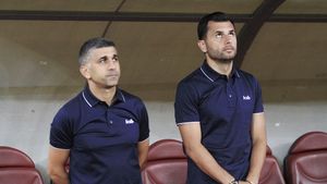 Cele două întrebări pe care Dică le-a evitat! Mihai Stoica: "Nu am avut disciplina pe care ne-o doream". Reacția antrenorului la afirmația făcută de oficialul FCSB