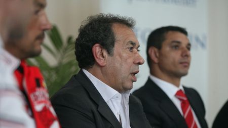 "Dinamo nu va mai schimba antrenorul, ci jucătorii!" VEZI când își vor prezenta "câinii" noul tehnician!