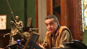 Ilie Stan, ATENȚIE la frații Costea!** Dorința lui Becali a schimbat antrenori la Craiova! Ce sarcină i-a trasat Gigi noului tehnician