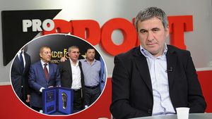 Gheorghe Hagi a primit trofeul Golden Foot! FOTO | Talpa "Regelui", imprimată pe "Promenada Campionilor" de la Monte Carlo
