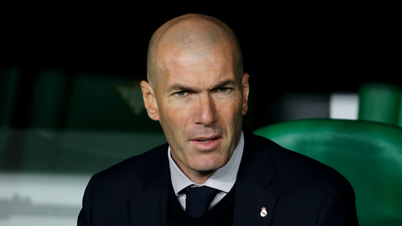 Lovitură grea primită de Zinedine Zidane înaintea returului cu Manchester City. Doi jucători „cheie