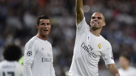 Ai avea curaj să pleci cu Pepe din Centrul Vechi? "Dacă n-ar fi ajuns fotbalist, ar fi devenit taximetrist"