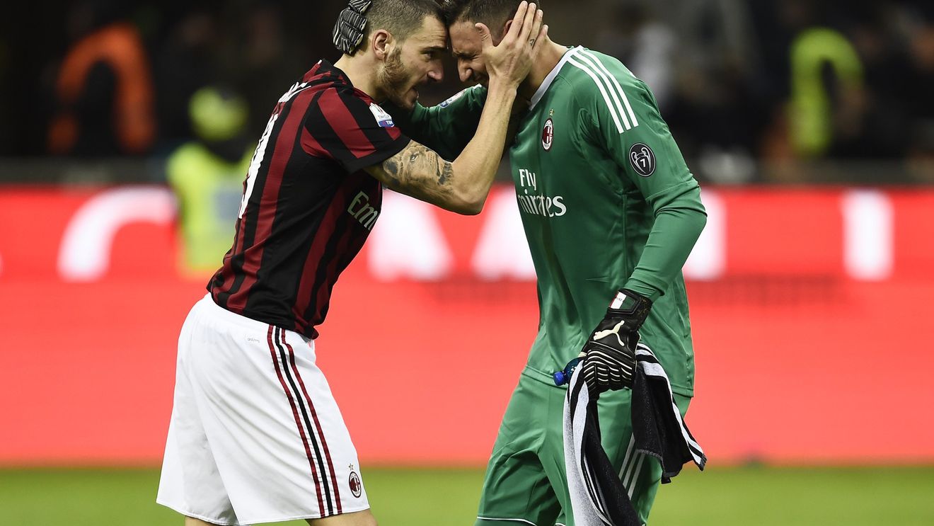 Lecția tristă a fotbalului modern. Un portar de 18 ani s-a prăbușit sub presiunea tifosilor: "Pleacă, nenorocitule. Dispari, sac de rahat!". "Gigio" a plâns și doar Bonucci l-a făcut să țină capul sus. Buzunarul impresarului Raiola, cheia situației