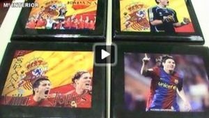 A crezut că "icoana" lui Messi nu poate fi "profanată"! Un traficant a ascuns droguri în spatele unui poster cu mijlocașul BarÃ§ei!