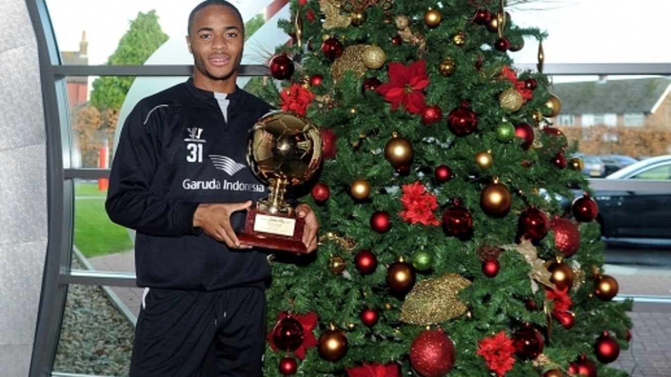 VIDEO | Raheem Sterling a fost desemnat "Golden Boy" al anului 2014. "Sper că voi putea să dau în continuare tot ceea ce am mai bun, și că voi trece la următorul nivel din punct de vedere fotbalistic"