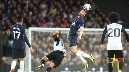 Radu Drăgușin poate fi salvat la Tottenham de Real Madrid! Spaniolii anunță că Florentino Perez îl vrea pe fundașul central care e prieten cu Leo Messi