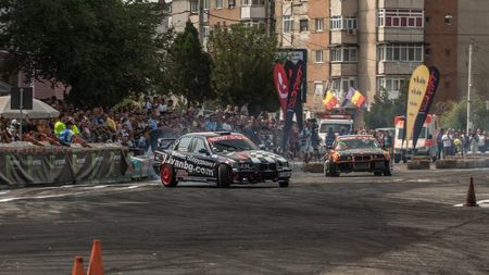 FOTO | Așii driftului revin pe 15 septembrie la București pentru un spectacol de gală