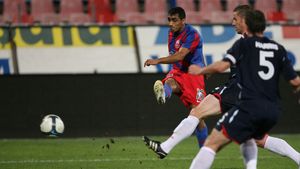 "Bine că ne-am revenit în repriza secundă! **Mă bucur pentru echipele românești!"