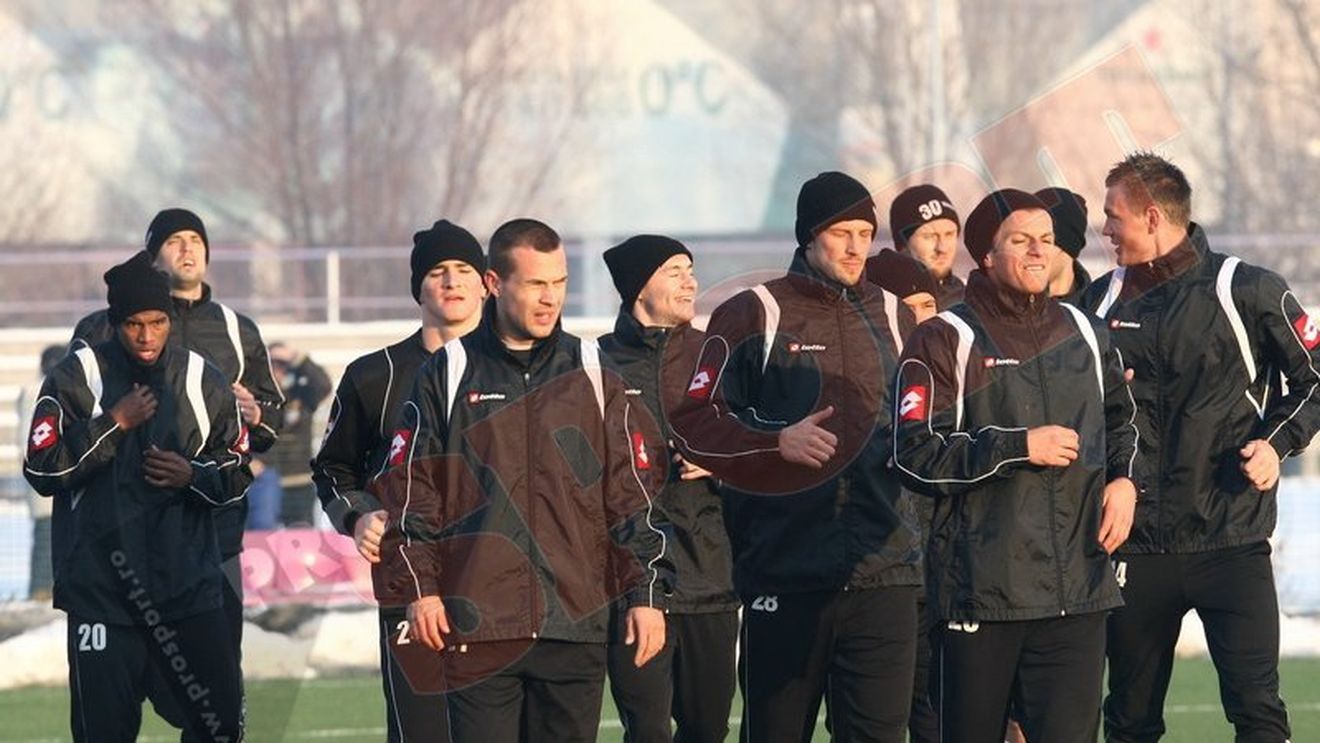 FOTO** Poli Timișoara, din nou la antrenamente