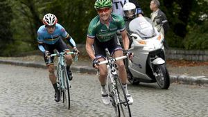 Căzătură violentă! Voeckler și-a fracturat clavicula la un antrenament