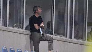 Botoșani e pregătit să primească refugiați de război din Ucraina. Unde va muta Valeriu Iftime echipa, dacă stadionul va fi ocupat de cei care au fugit din calea lui Vladimir Putin | EXCLUSIV