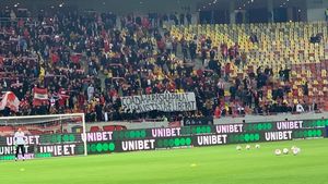 "Câinii" au afișat primul mesaj al derby-ului Dinamo - FCSB. Ironie fină a suporterilor dinamoviști la adresa rivalilor | FOTO