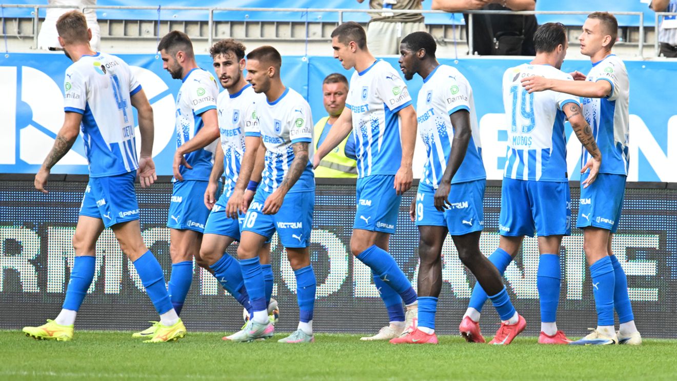 Bașakșehir - Universitatea Craiova va fi condus de „Arbitrul anului 2024”!