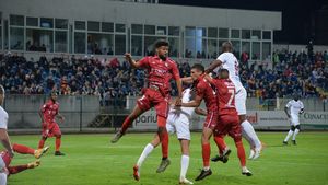 FC Botoșani - CFR Cluj 1-0 | Prima înfrângere pentru ardeleni în sezonul 2021 - 2022 | Dan Petrescu, debut cu stângul