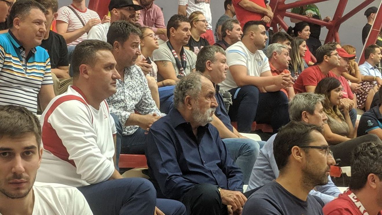 Ion Țiriac a venit să vadă victoria lui Dinamo din Champions League! Ce a făcut în tribună în timp ce "câinii" jucau împotriva lui Kristianstad FOTO