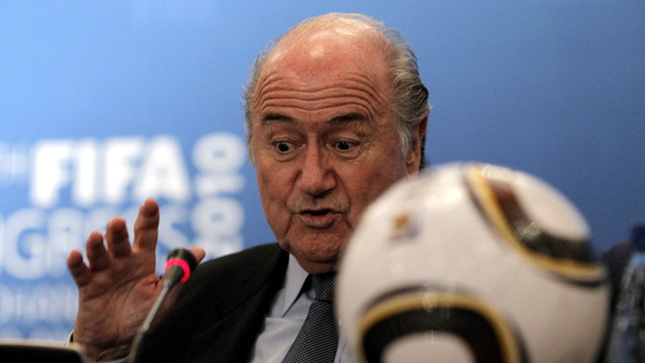 Blatter: "Vom discuta despre introducerea tehnologiei în arbitraj"