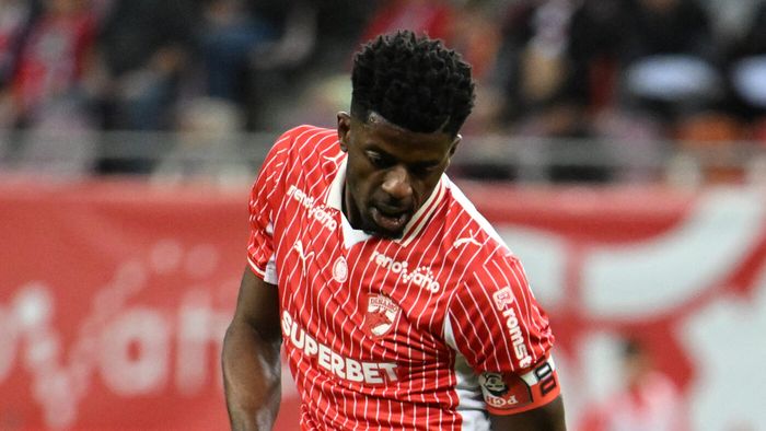 Cum l-au blestemat fanii lui Dinamo pe Eddy Gnahore după ce a semnat cu FCSB