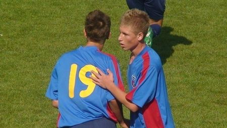 "Am plâns ca un copil după meci!"** Roșu a impresionat la naționala U17 și a făcut pasul la echipa mare a Stelei