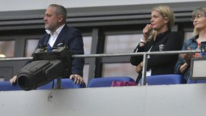 Pavel Badea, președintele CS Universitatea Craiova, atac devastator împotriva lui Mihai Rotaru! „A rămas primadonă, i-a îndepărtat pe toți! Să aducă un manager mai bun ca el, pentru că e neinspirat”