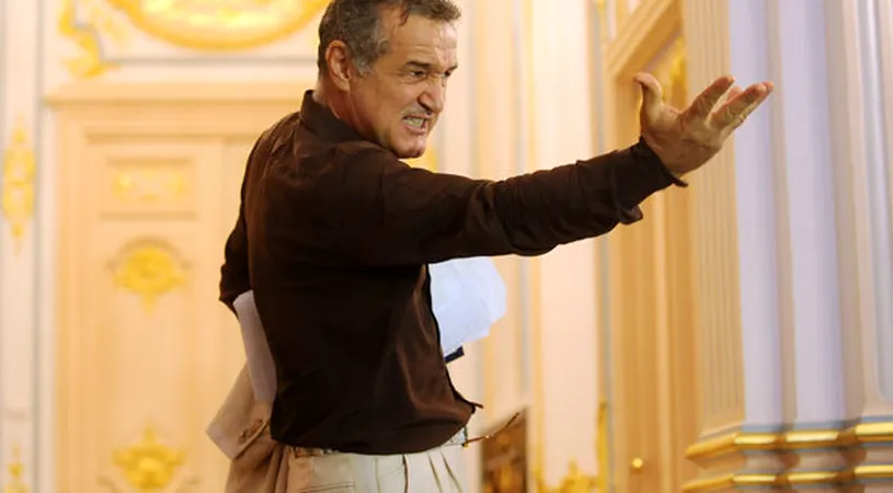 Gigi Becali a TURBAT când a văzut astea și l-a băgat astăzi pe Reghecampf în ședință:** 