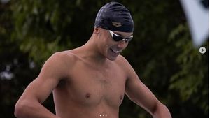 David Popovici, la plajă! Imaginea zilei cu marele campion
