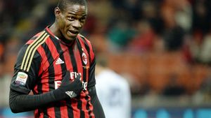 VIDEO: "SuperMario" Balotelli a lovit din nou! Execuție perfectă din lovitură liberă