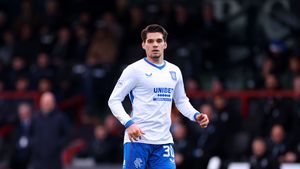 Ce notă a primit Ianis Hagi după ce a jucat 87 de minute în victoria categorică a lui Rangers